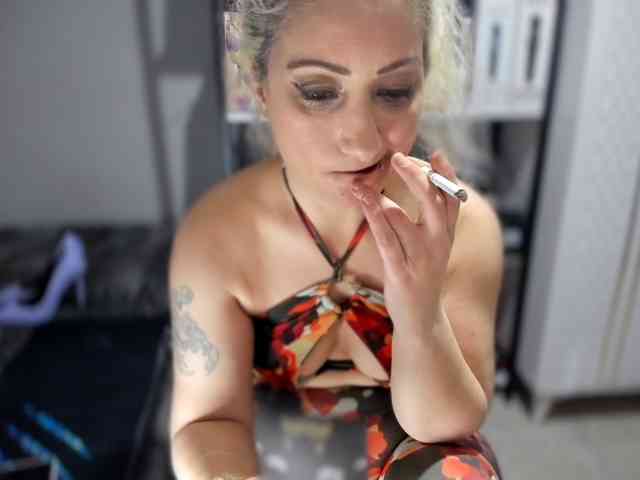 Model: Bisexyeliz35