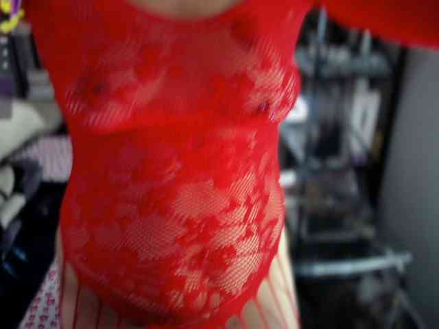 Bisexyeliz35 webcam