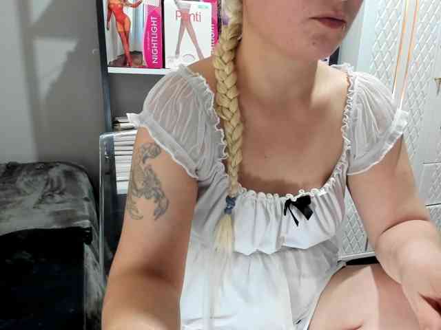 Bisexyeliz35