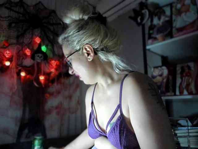 Bisexyeliz35