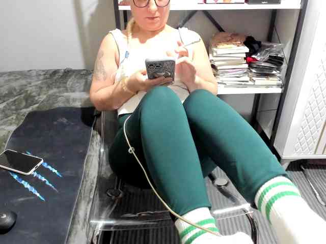 Bisexyeliz35