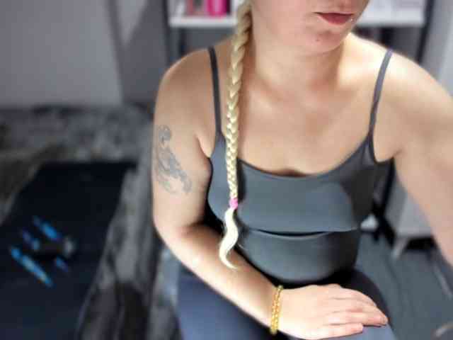 Bisexyeliz35