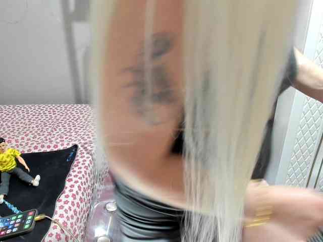 Bisexyeliz35 webcam