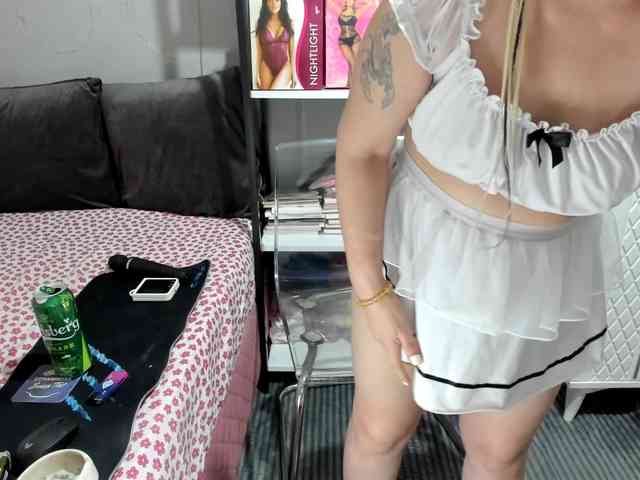 Bisexyeliz35 webcam