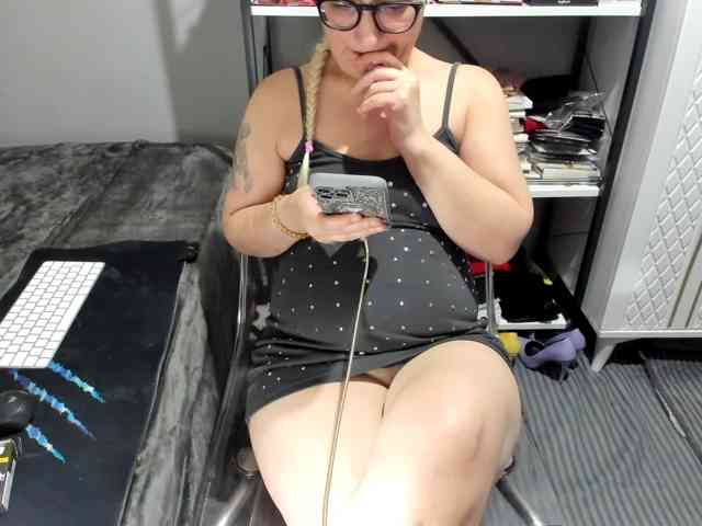 Bisexyeliz35