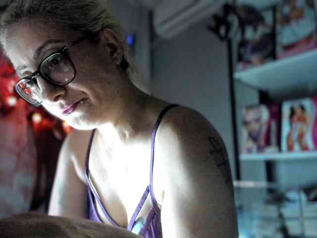Bisexyeliz35 Bisexyeliz35