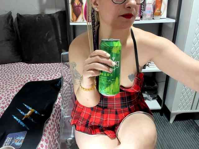 Bisexyeliz35 webcam