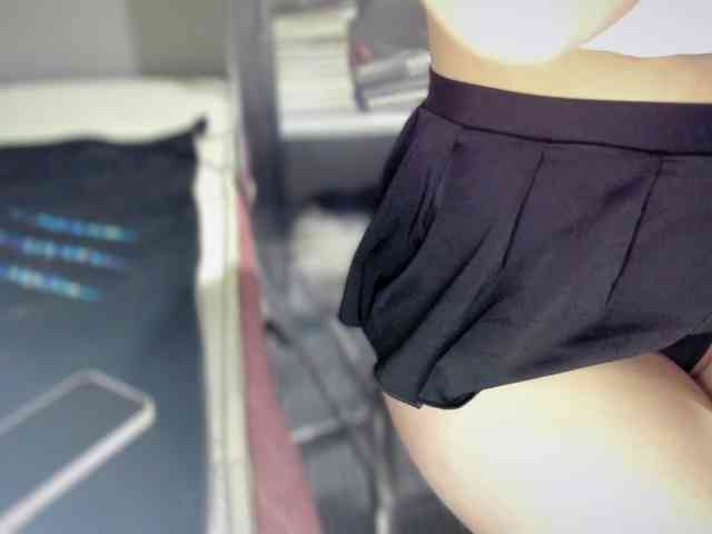 Bisexyeliz35