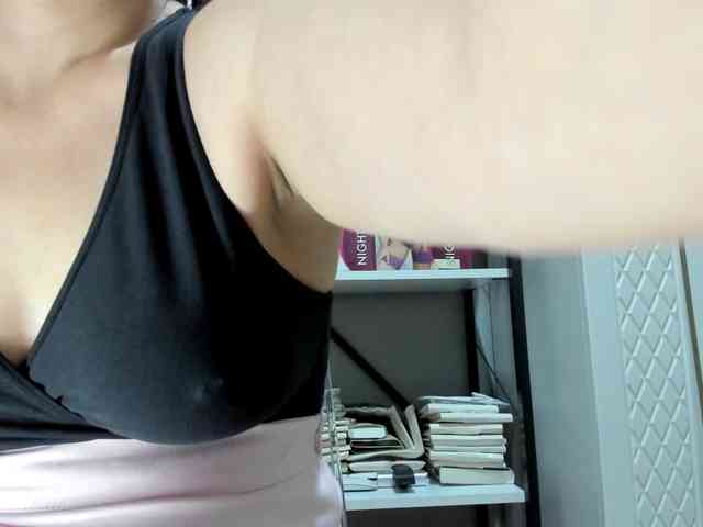 Bisexyeliz35 webcam