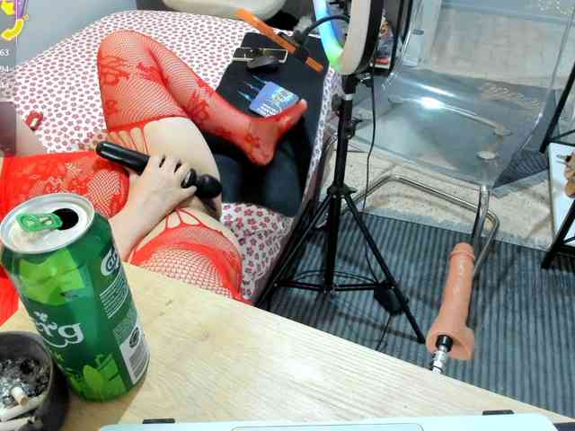 Bisexyeliz35 webcam