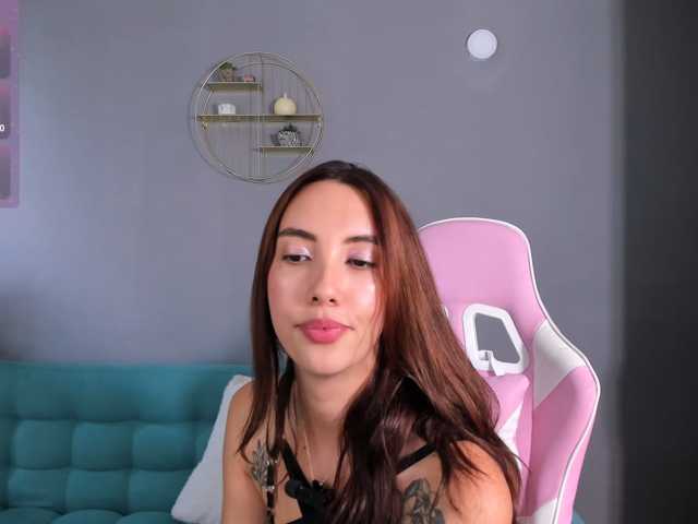 AnaisNin1 live cam preview