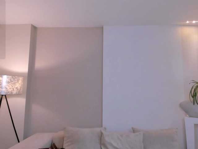 AnaisNin1 live cam on BongaCams