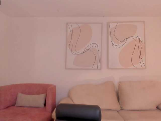 AnaisNin1 live cam on BongaCams