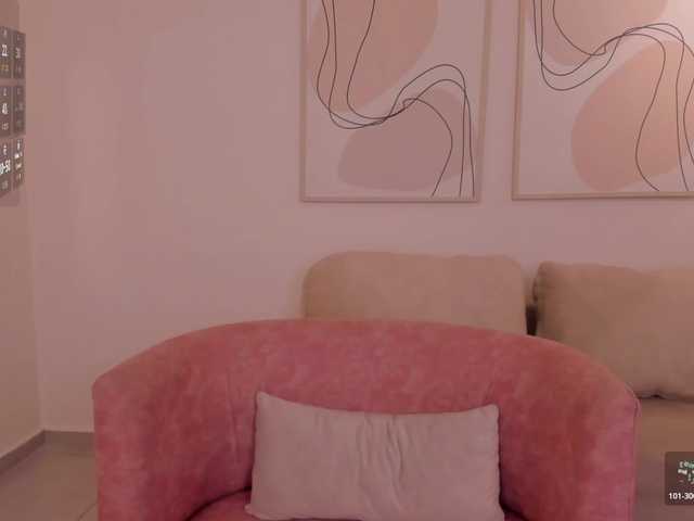 AnaisNin1 live cam on BongaCams