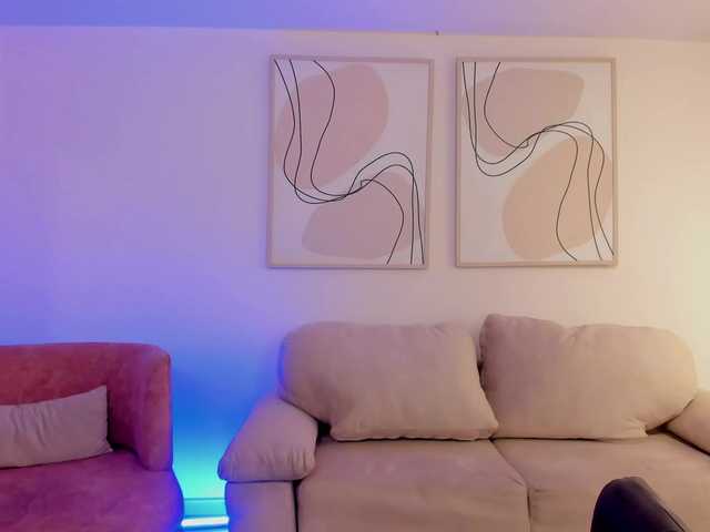 AnaisNin1 live cam on BongaCams