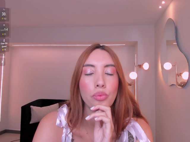 AnaisNin1 live cam on BongaCams