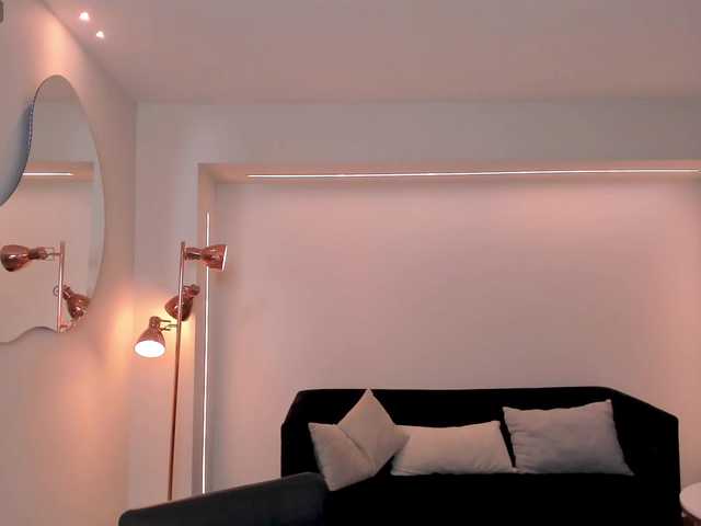 AnaisNin1 live cam on BongaCams