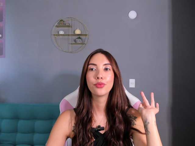 AnaisNin1 live cam preview