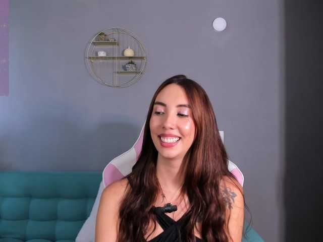 AnaisNin1 live cam preview