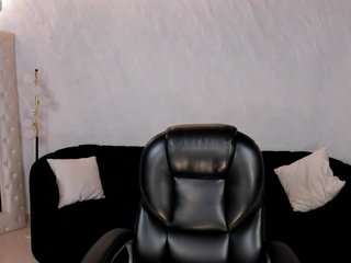 HannaConnor Porn Show