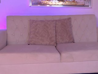 HannaConnor Porn Show