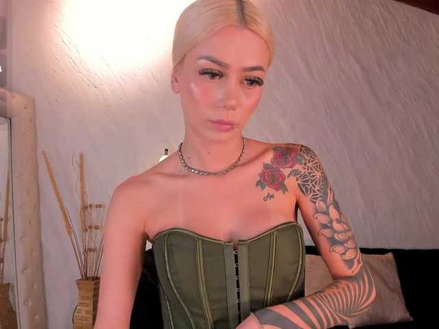 HannaConnor live cam preview