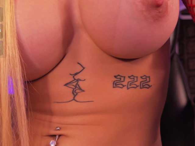 HannaConnor live webcam show