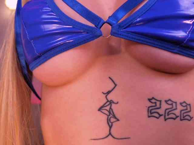 Modelo: HannaConnor