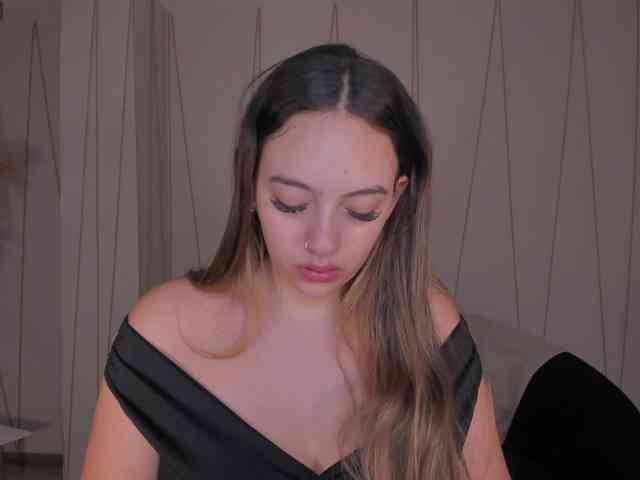 BellaRose webcam