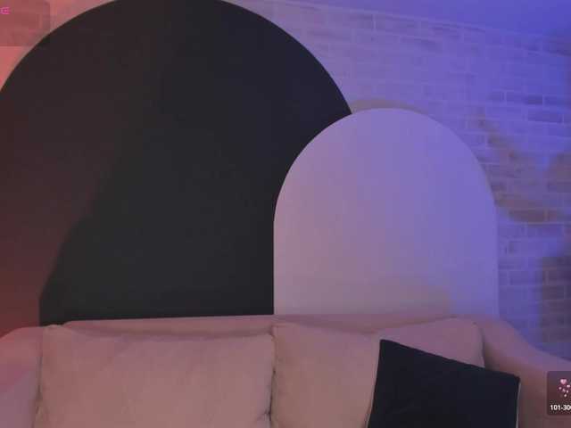 ViolettHansson live cam on BongaCams