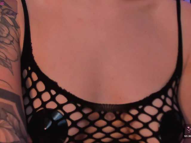ViolettHansson live cam on BongaCams