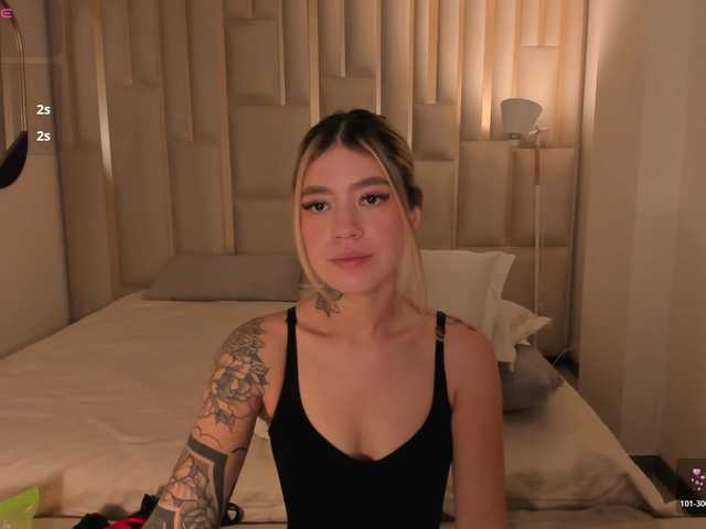 ViolettHansson live cam on BongaCams