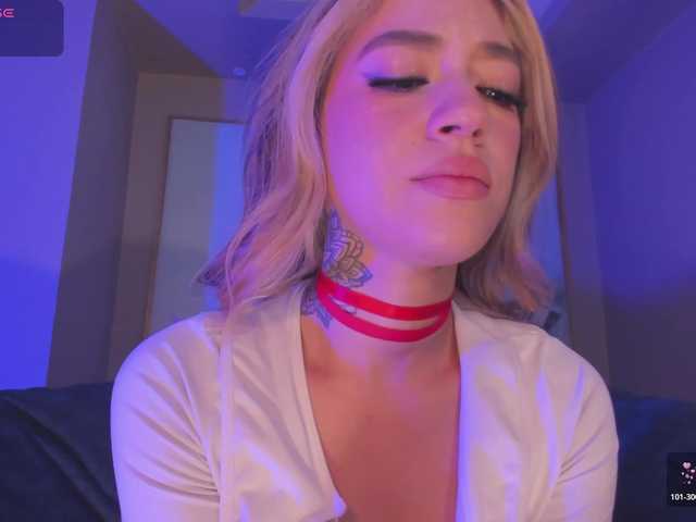 ViolettHansson's BongaCams show and profile