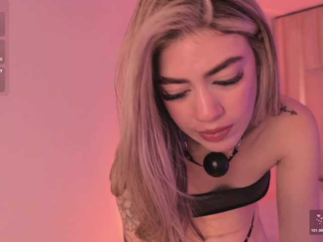 ViolettHansson live cam on BongaCams