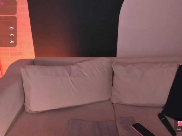 ViolettHansson live cam on BongaCams