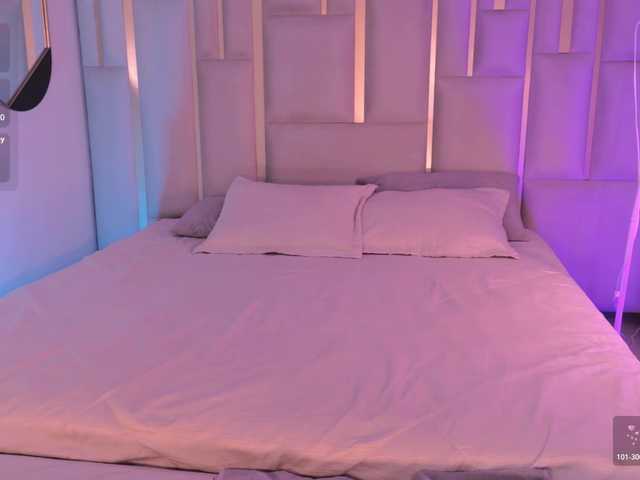 ViolettHansson live cam on BongaCams