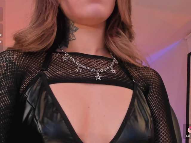 ViolettHansson live cam