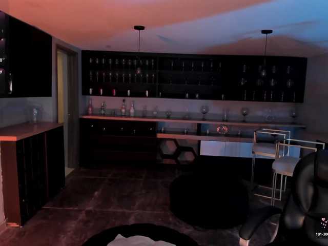 ViolettHansson live cam on BongaCams