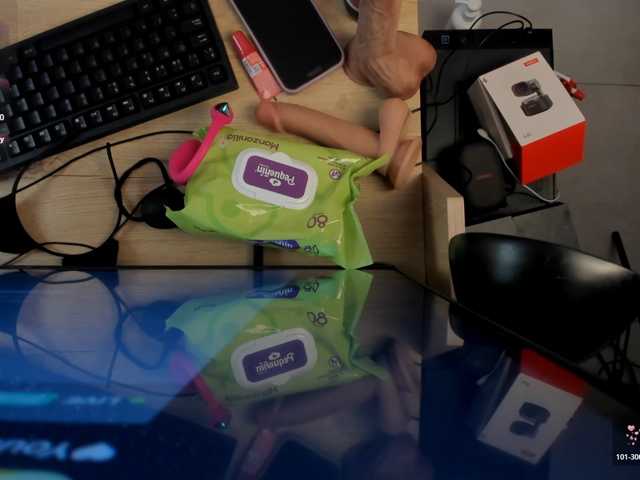 ViolettHansson live cam on BongaCams