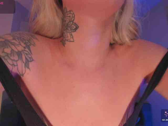 ViolettHansson webcam
