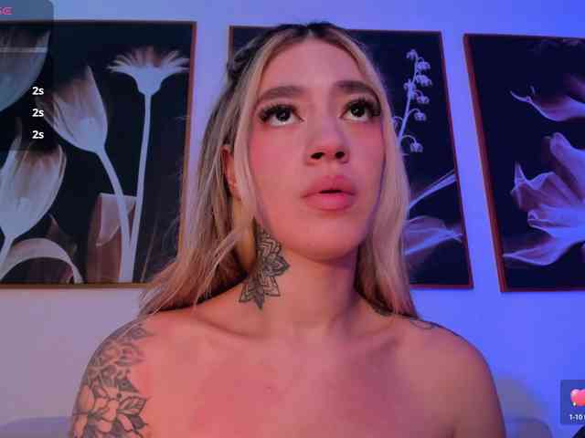 online live sex ViolettHansson
