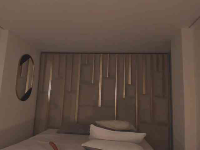 ViolettHansson webcam