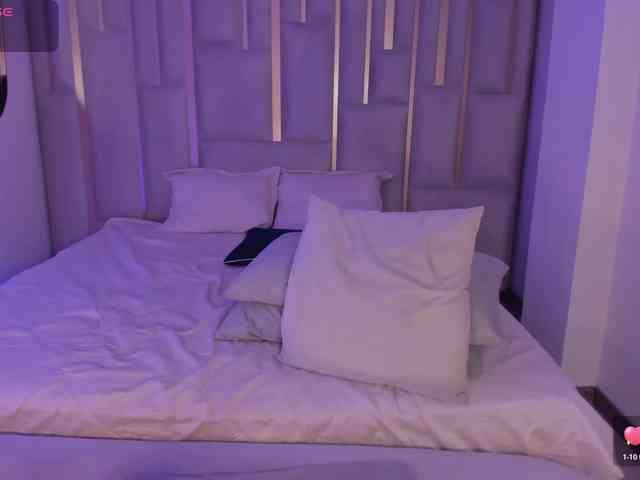 ViolettHansson webcam
