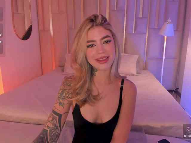 ViolettHansson Live Webcam on BongaCams