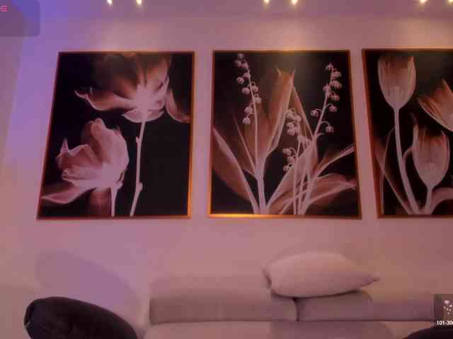 ViolettHansson webcam