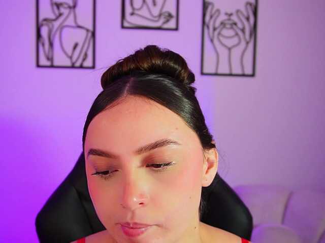 AliceHarper1 live webcam show
