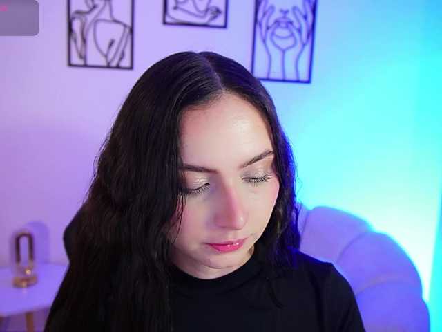 AliceHarper1 live cam on BongaCams