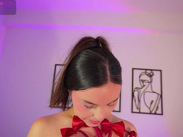 AliceHarper1 live cam preview