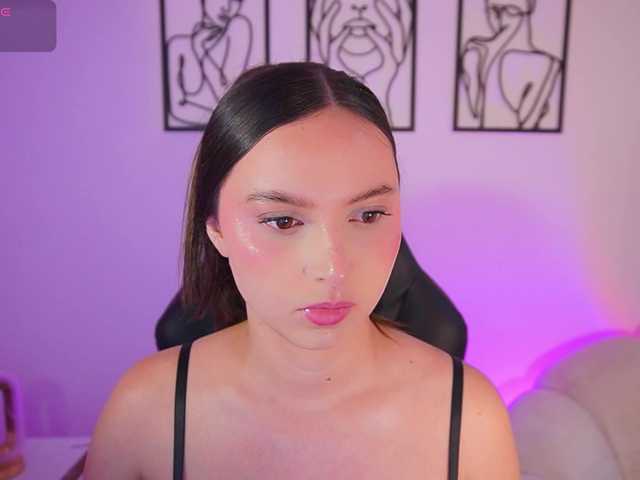 AliceHarper1 live cam on BongaCams
