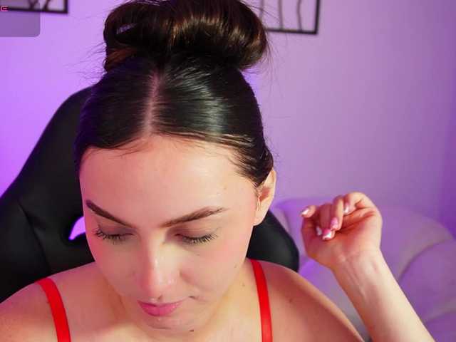 AliceHarper1 live webcam show